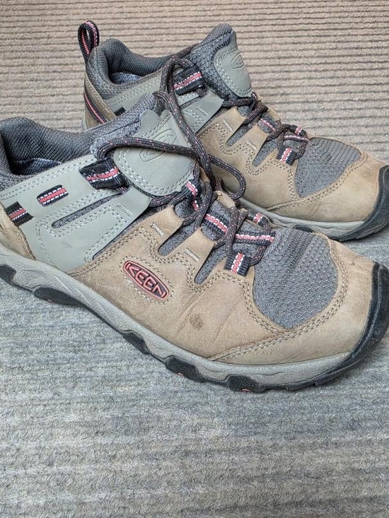 Keen Shoes - Keen Steens Waterproof Hiking Shoes, Brown, Women's 9.5M. Excellent Condition.